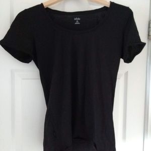 Black Icebreaker Tee Scoop Neck in